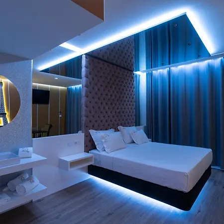 Twentyone Motel *